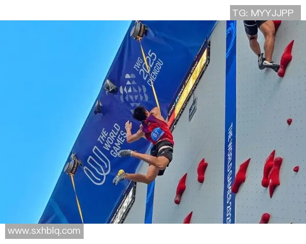 成都攀岩队防守分析与战术调整探讨攀岩比赛中的得失经验总结