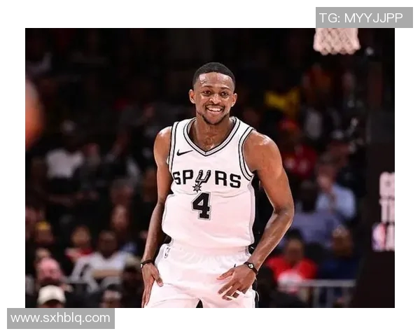 德阿隆福克斯引领国王崛起展现无限潜力与领导力