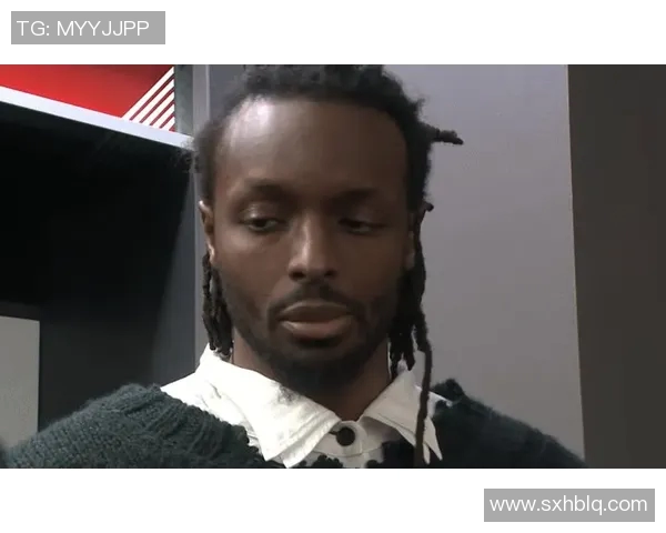 杰拉米格兰特如何在NBA赛场上展现出色的全面能力与领导力