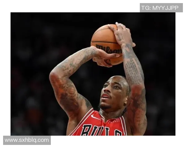 白帽战队与水晶宫的巅峰对决引发球迷热议与期待 白帽战队与水晶宫的巅峰对决引发球迷热议与期待