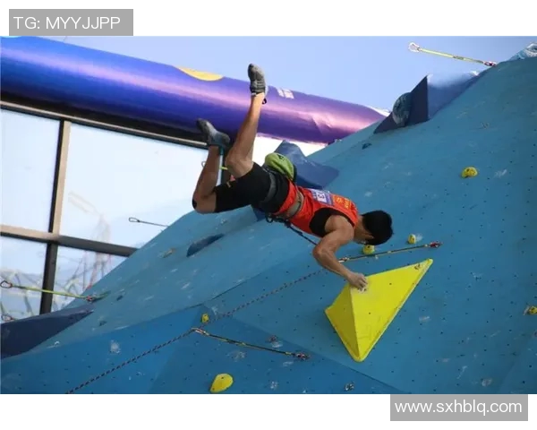 重庆攀岩队在马拉松大满贯中的个人能力展现与团队协作分析