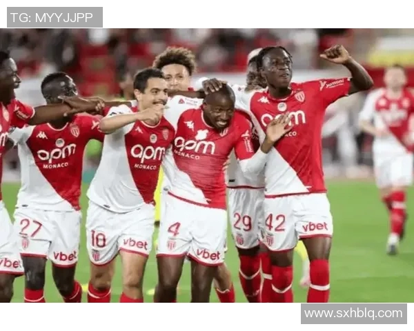 里昂与摩纳哥比赛数据分析及战术对比探讨