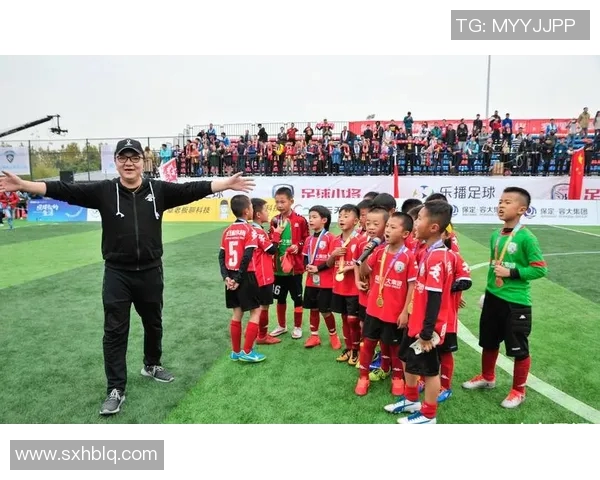 加维的足球之路：从青训小将到世界级球星的成长故事