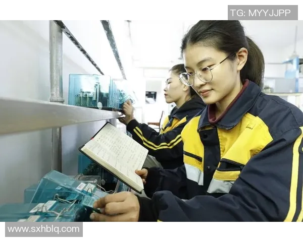 朱旭航的成长之路:从青涩少年到职场精英的奋斗故事 朱旭航的成长之路:从青涩少年到职场精英的奋斗故事
